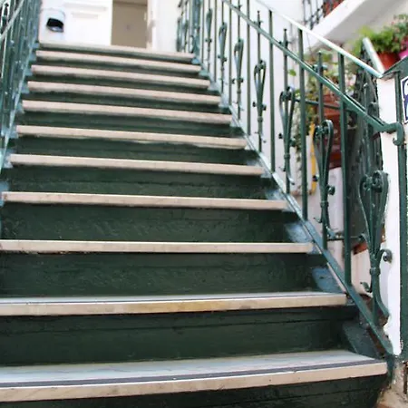 Guest house Viriato Lisbon